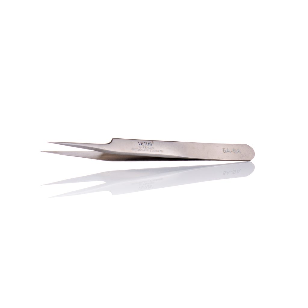 Isolation Curved Tweezer Cosmopolitan Academy